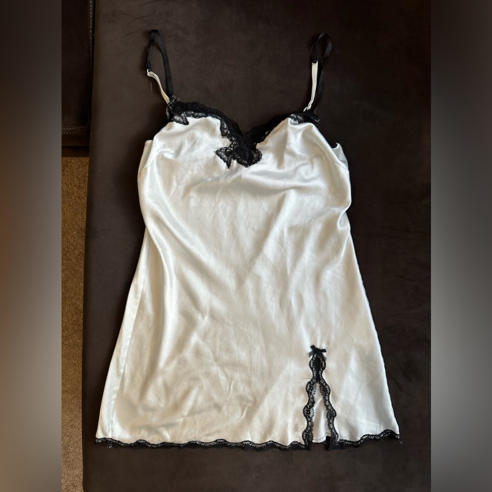 Victoria’s Secret slip